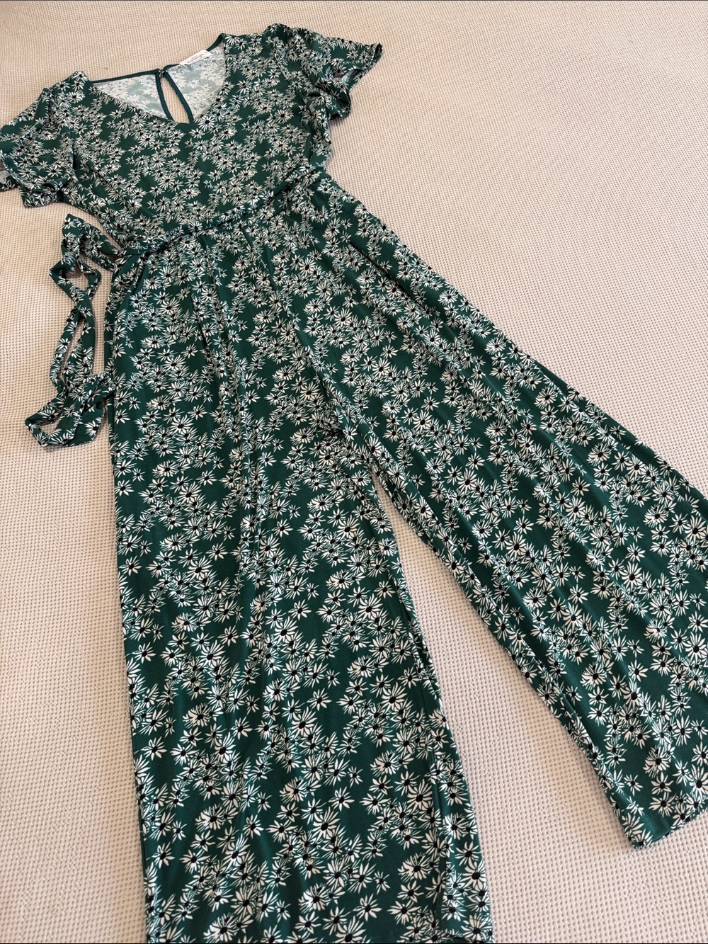 Kaileigh Forest Green Floral Keyhole Jumpsuit